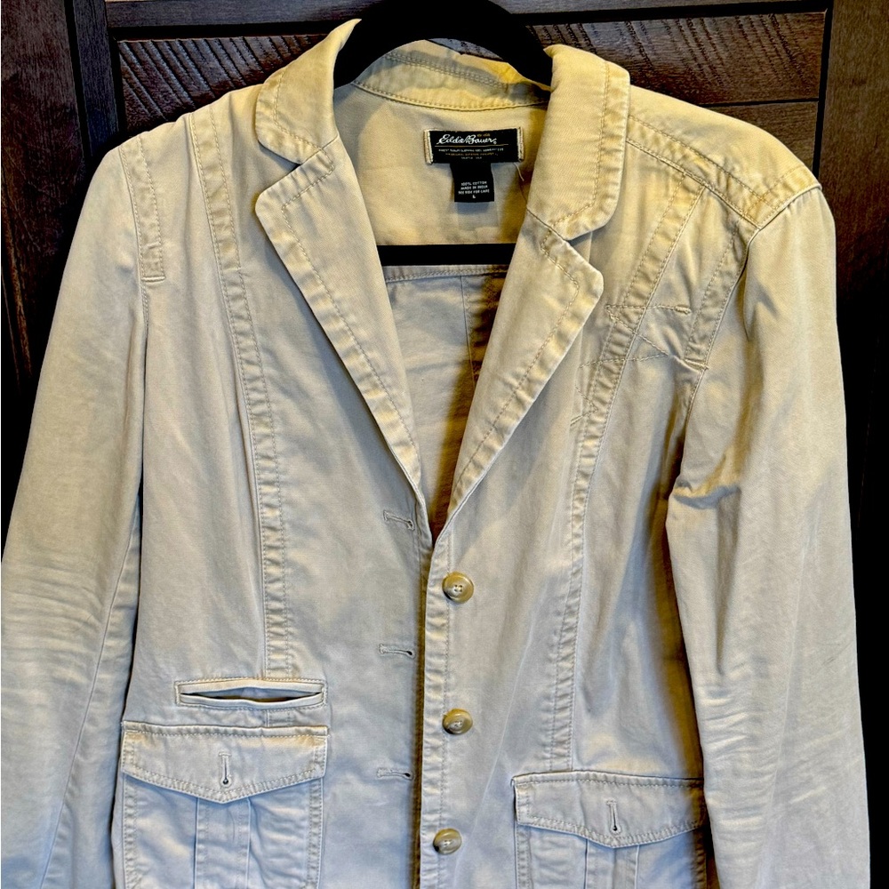 Women’s jacket, size L. Eddie Bauer